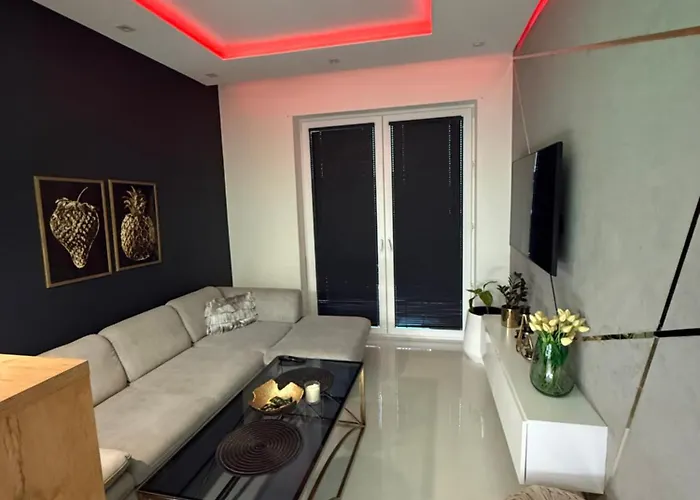 Komfort House Z Tarasem Apartment Elk